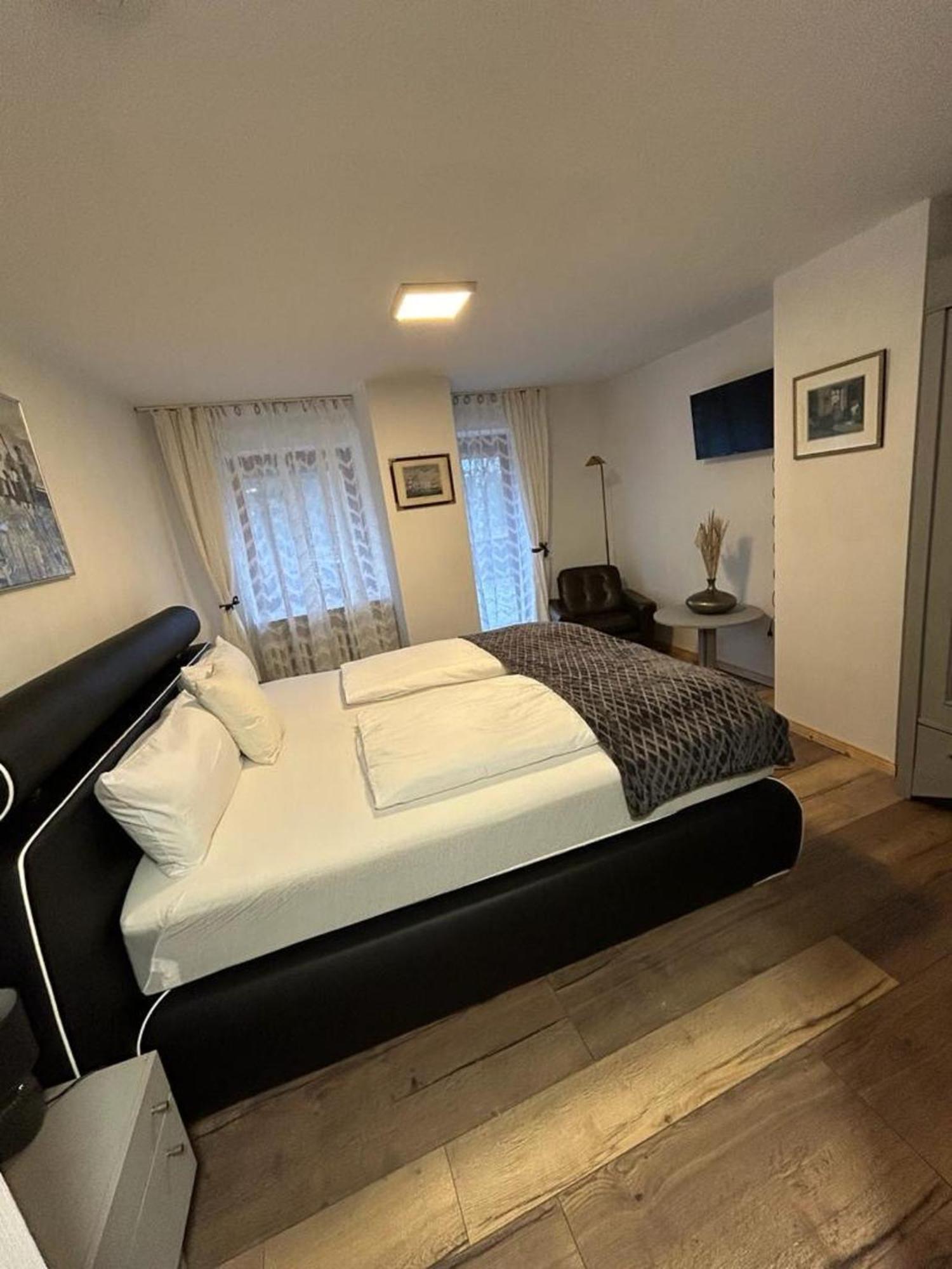 Haus Zum Guten Hirten Steinsfeld Kültér fotó
